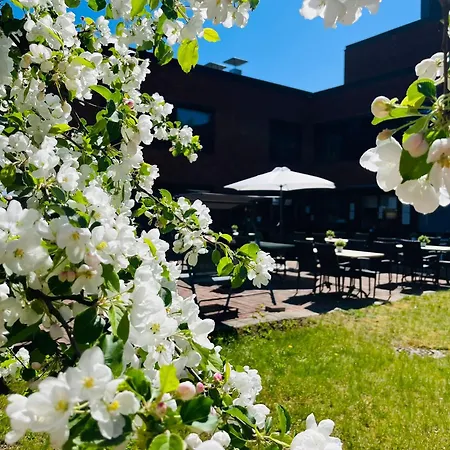 Отель Haaga Park Хельсинки