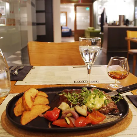 Haaga Park 4* Хельсинки