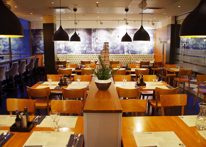 بيست ويسترن بلاس هاغا فندق